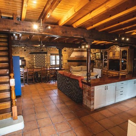La Casa De Consuelo 3 Pensionat Viérnoles Exteriör bild