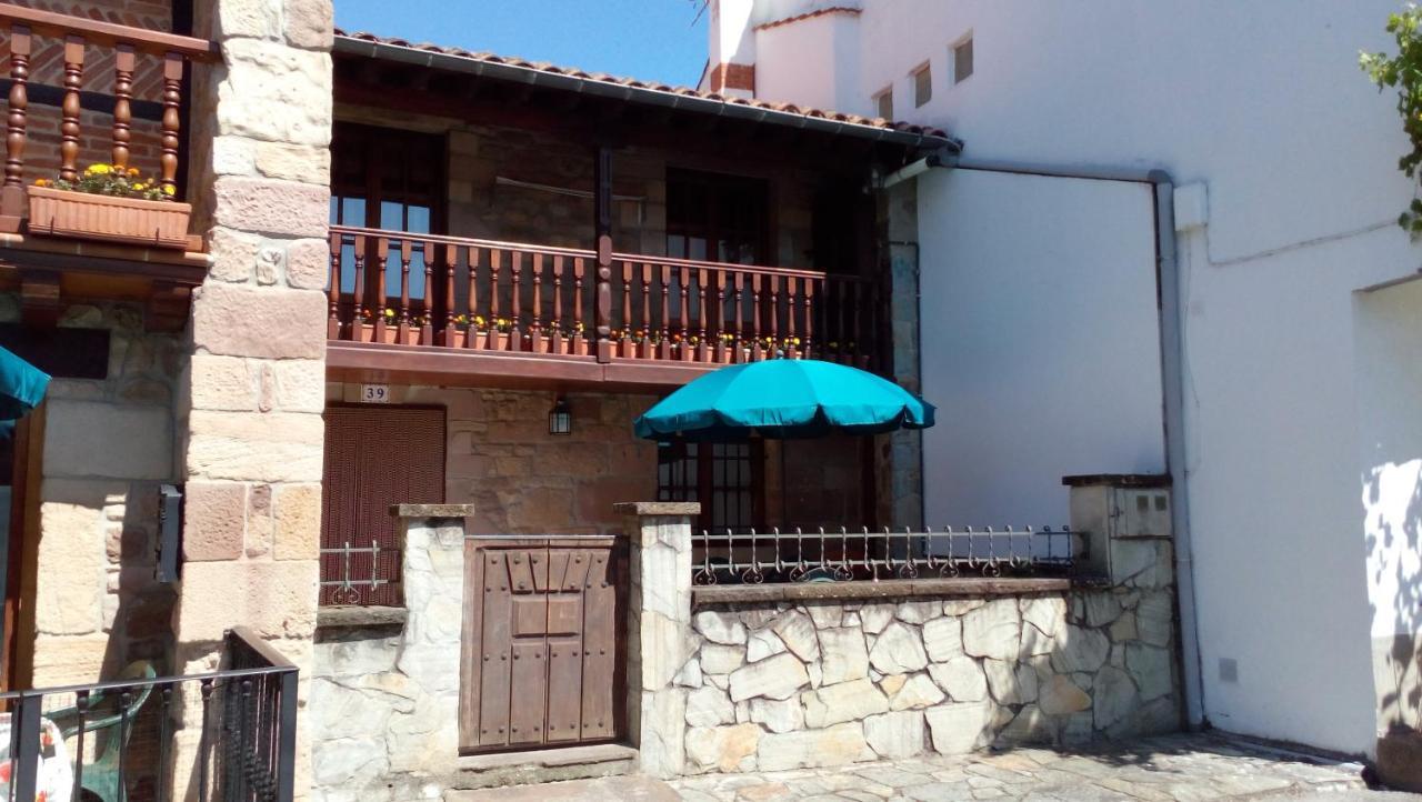 La Casa De Consuelo 3 Pensionat Viérnoles Exteriör bild