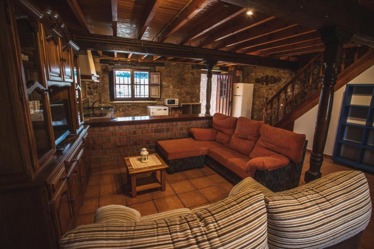 La Casa De Consuelo 3 Pensionat Viérnoles Exteriör bild